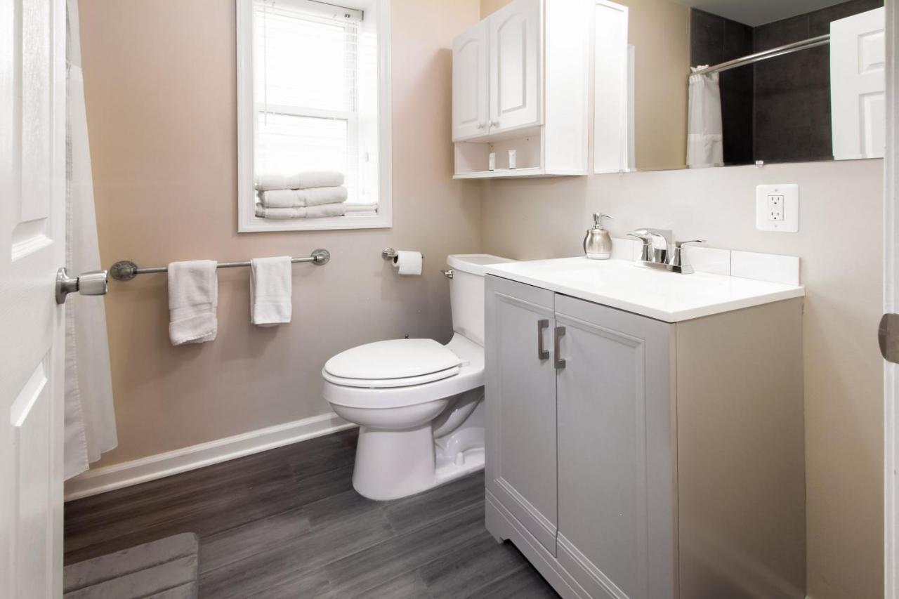 The Gray Corner House By Gallaudet 3 Bedroom 2 Ba Washington Dış mekan fotoğraf