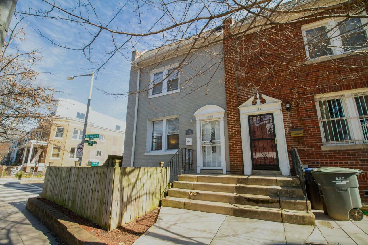 The Gray Corner House By Gallaudet 3 Bedroom 2 Ba Washington Dış mekan fotoğraf